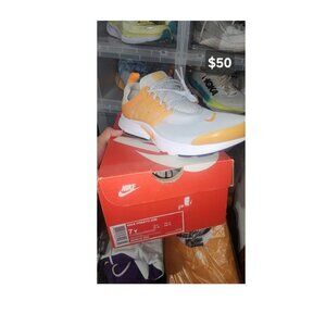 Nike Presto Orange/Grey Size 7Y (GS)